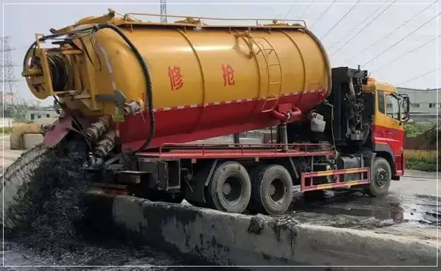 临平区沉淀池清理案例
